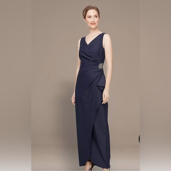 NWT Alex Evenings Navy Side Drape Tulip Hem Column Gown Size 4 Embellished